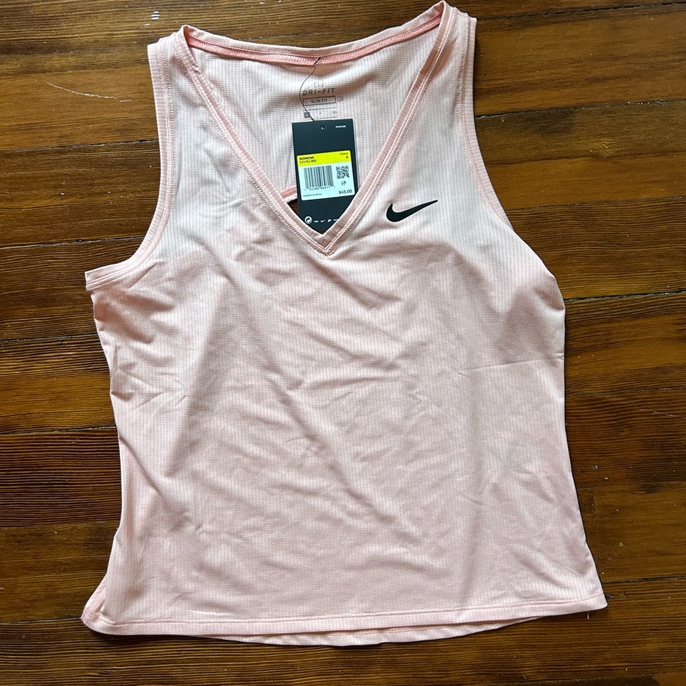 Women’s dry fit tank